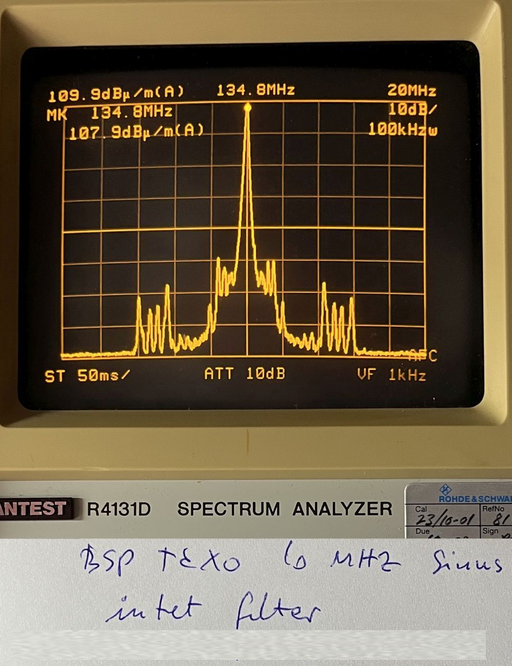 spekt_20mhz_0filter_0fm_bsp_sinus.jpg